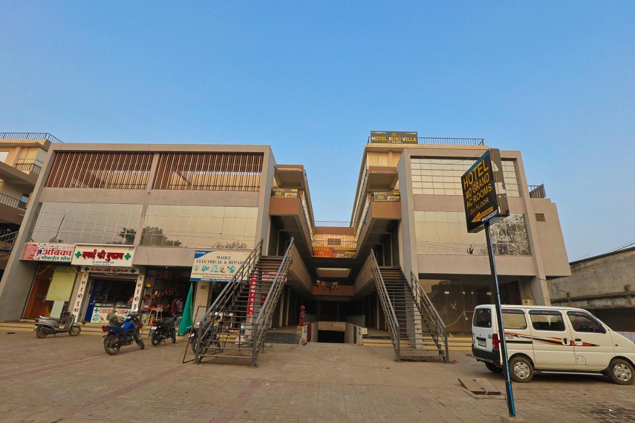 Hotel Monville Group Vadodara Exterior photo